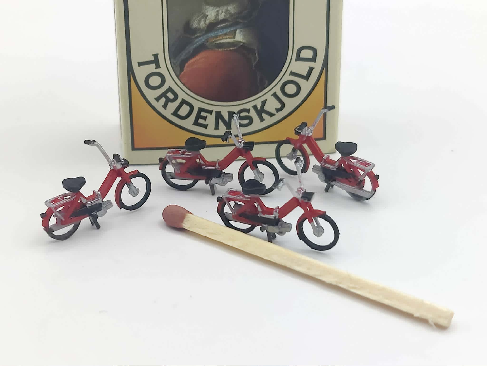 Knallert i skala H0 - Detaljer til modeljernbane og diorama